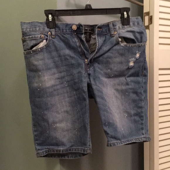 Denim Shorts - Picture 1 of 4